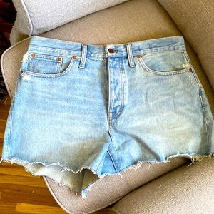 Madewell Curvy Relaxed Denim Shorts sz 29